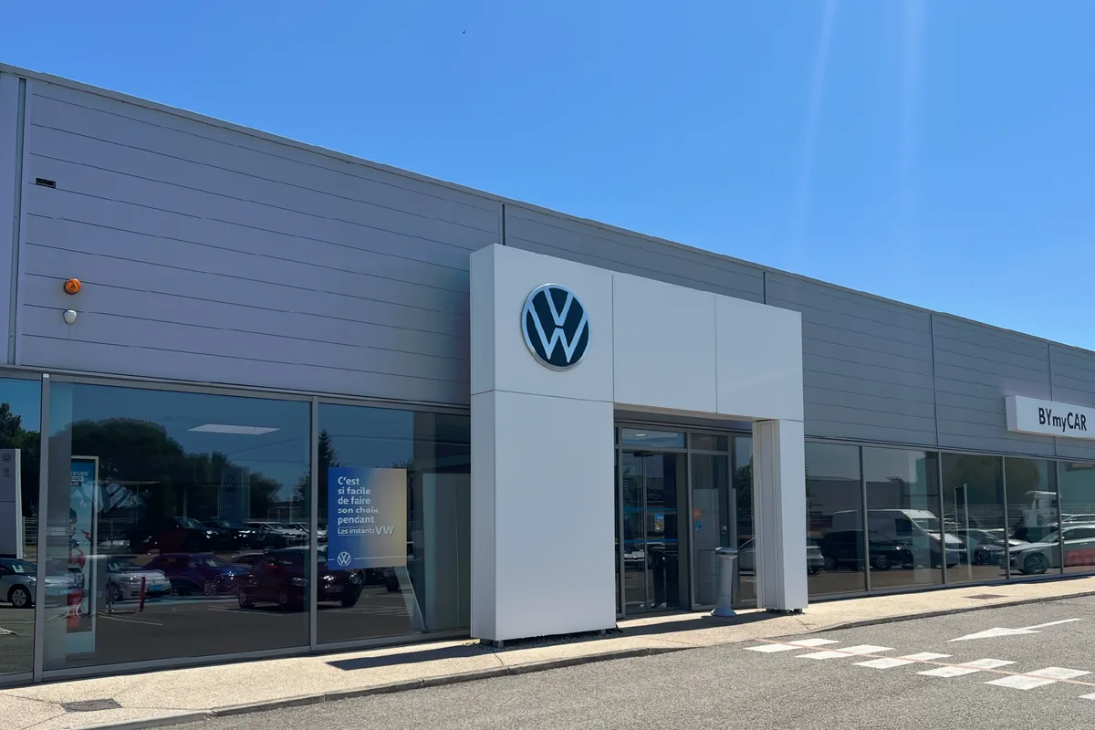La concession Volkswagen BYmyCAR d'Orange