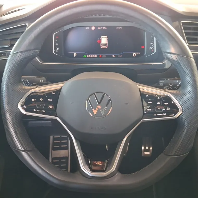 Habitacle d'une Volkswagen du parc BYmyCAR