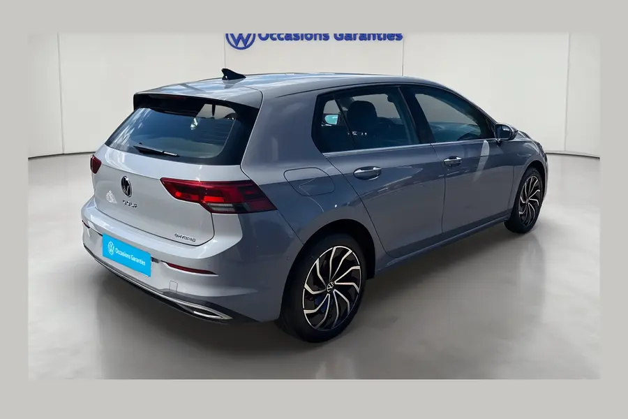Volkswagen Golf 1.4 Hybrid Rechargeable OPF 204 DSG6, autre angle