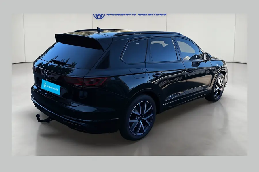 Volkswagen Touareg 3.0 V6 eHybrid 462 ch Tiptronic 8 4Motion, autre angle